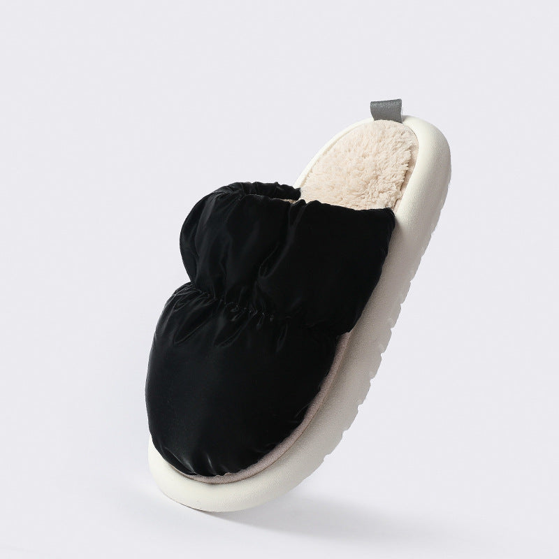 All-season anti-slip slipper for indoor and outdoor use