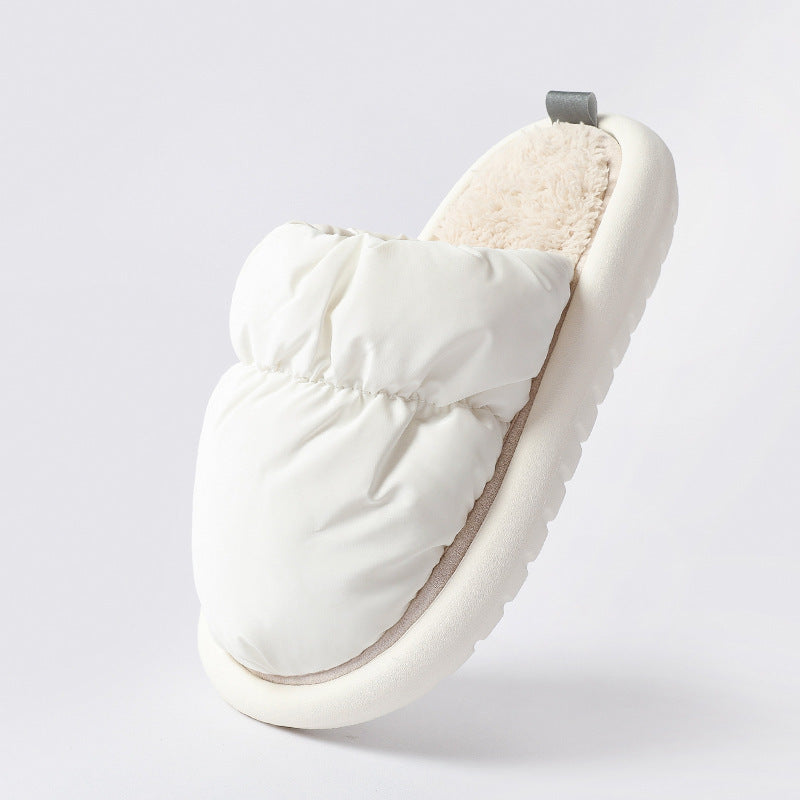 All-season anti-slip slipper for indoor and outdoor use